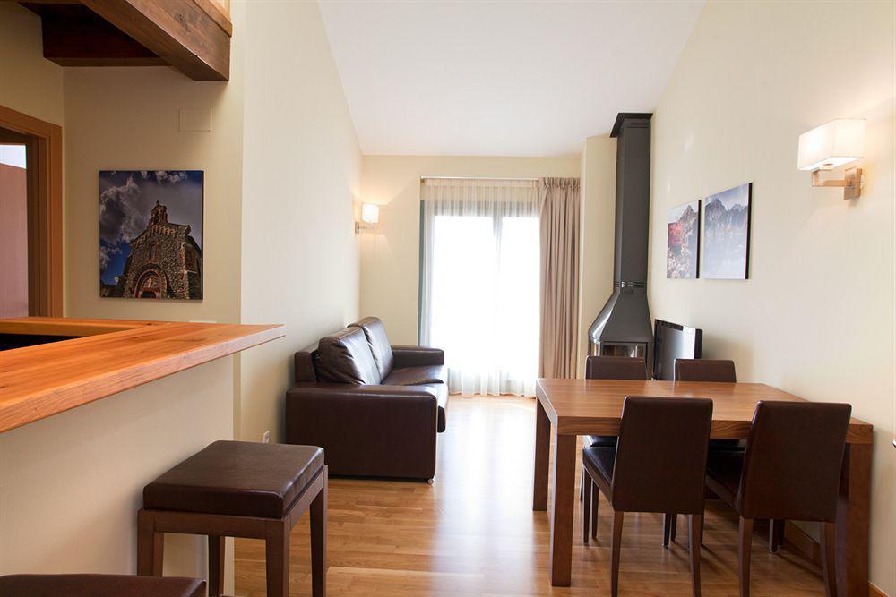 & Cerdanya Aparthotel Bourg-Madame