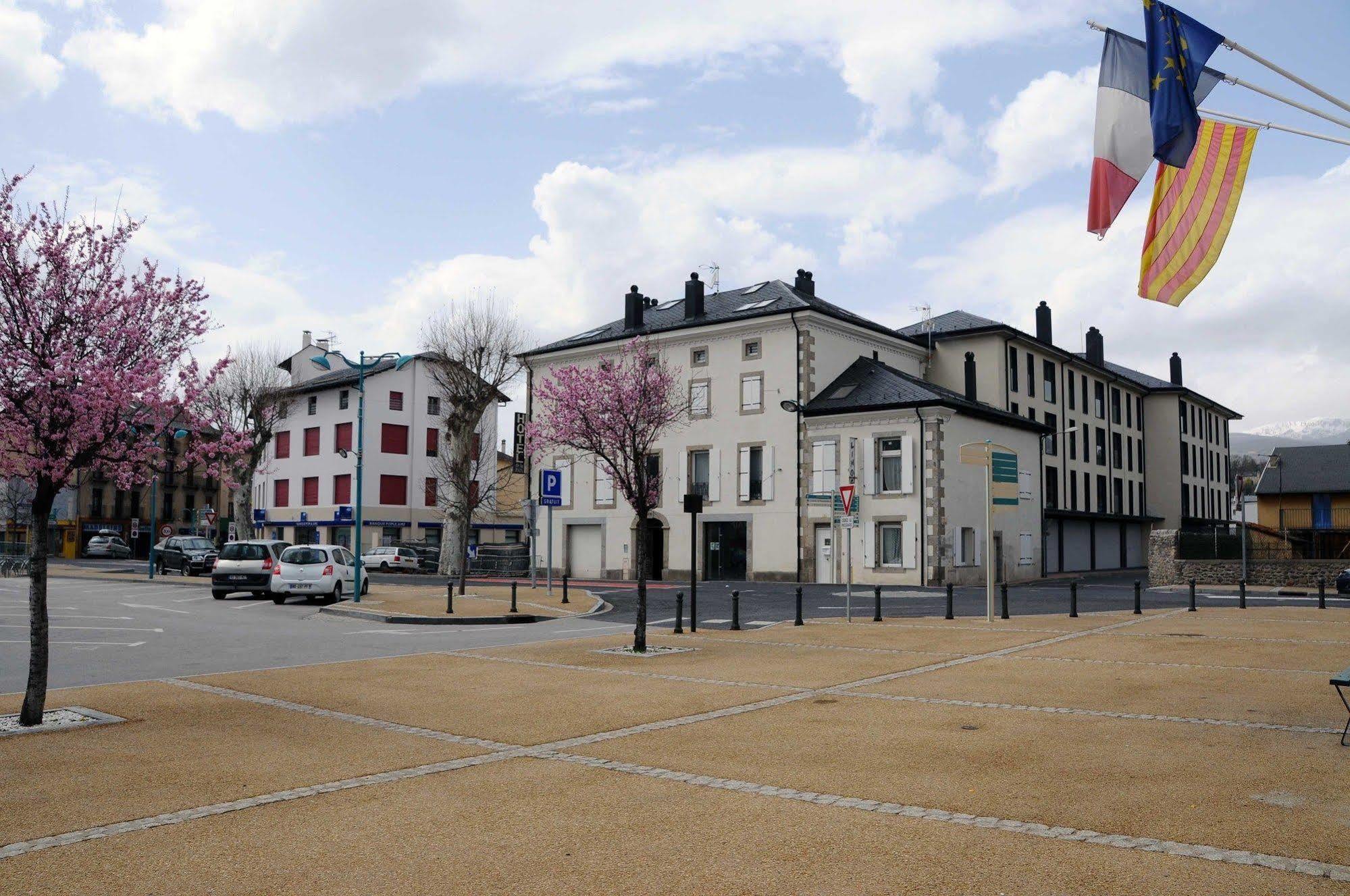 Aparthotel & Cerdanya